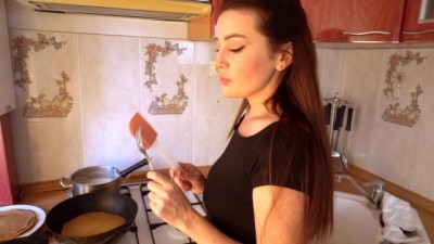 Having Sex with a Young Wife in the Kitchen (+18)
