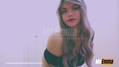 Intense Tease with Big Breasts: A Sensual Experience
