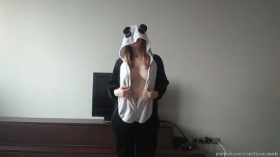 TeenyPanda fucking in kigurumi (+18)