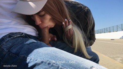Teen was Surprised to see Guy Jerking off Dick in the Park (+18)