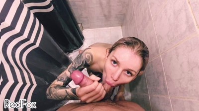 In the Shower Dormitory Young and Wet Student Fucked in the Mouth (+18)