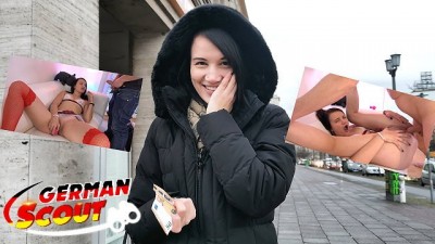 CUTE TEEN NYLA TALK TO FUCK AT REAL PICK UP STREET CASTING (+18)