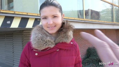Extrem Skinny College Teen Gina GerStepson Talk to Sex at Street (+18)