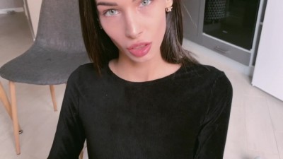 Young cute girl takes a cock in her mouth (+18)