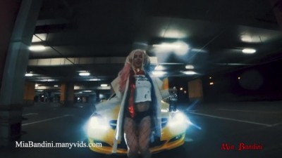 Public fuck with horny Harley Quinn. Halloween