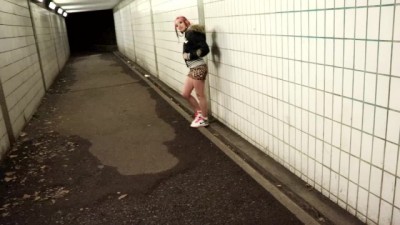 Fucking Young Chav Hooker in Public - porn tv (+18)