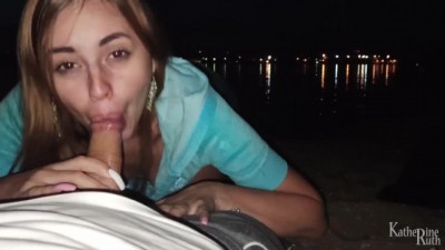 Sexy Teen Sucks Dick on a Public Beach! (+18)