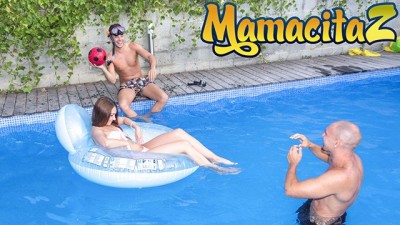 Russian Teen Ariana Romero Pool Party Threesome (+18)