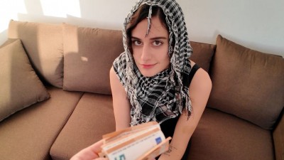 Hijab Teen had to Give Pussy Instead of Rent! (+18)