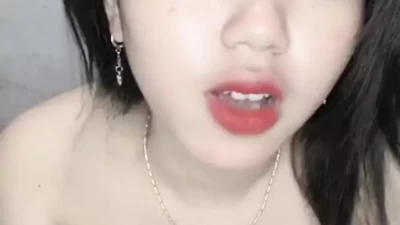 Seeing the perfection of a female student's pussy