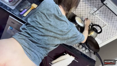 Kitchen Escapades: Flatmate's Loves Wild Pigtail Adventures