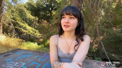 Bubble Butt Teen's Raw and Racy Casting Adventure (+18)