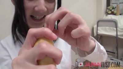 Steamy Japanese Cougar in POV Hotter Than Ever