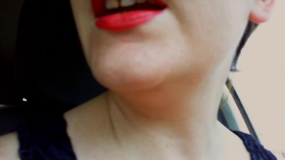 Italian Stepmom Masturbates in the Car while taking her Son to School